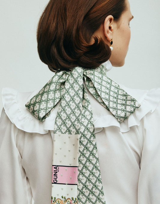 Long silk scarf - White green
